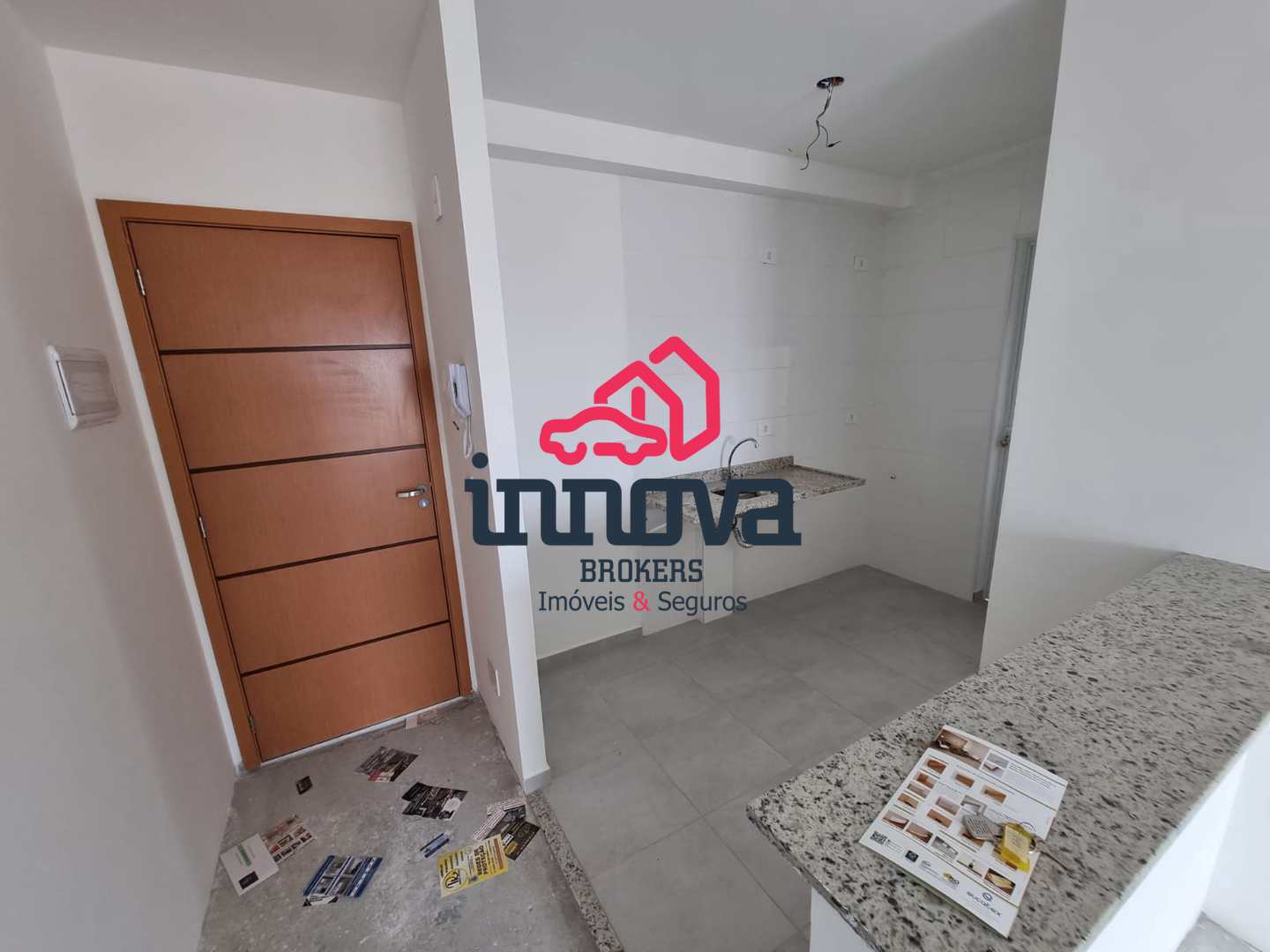 Apartamento à venda com 2 quartos, 58m² - Foto 1