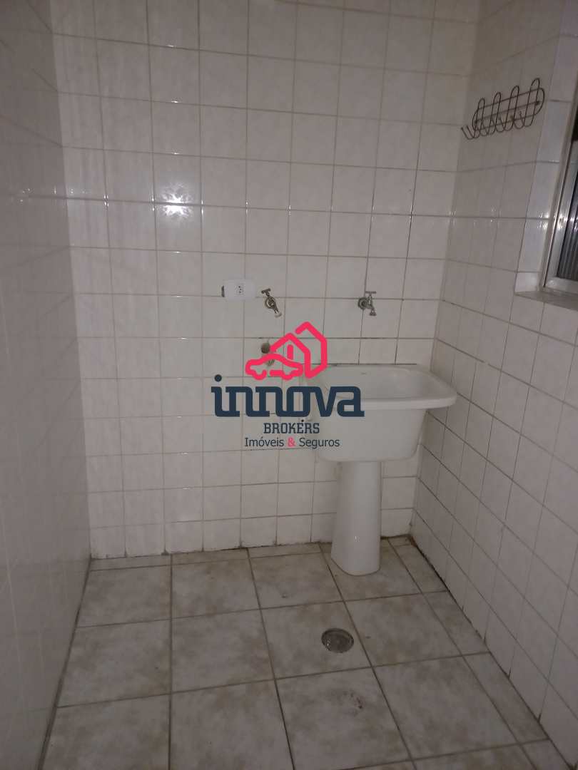 Apartamento para alugar com 1 quarto, 55m² - Foto 11