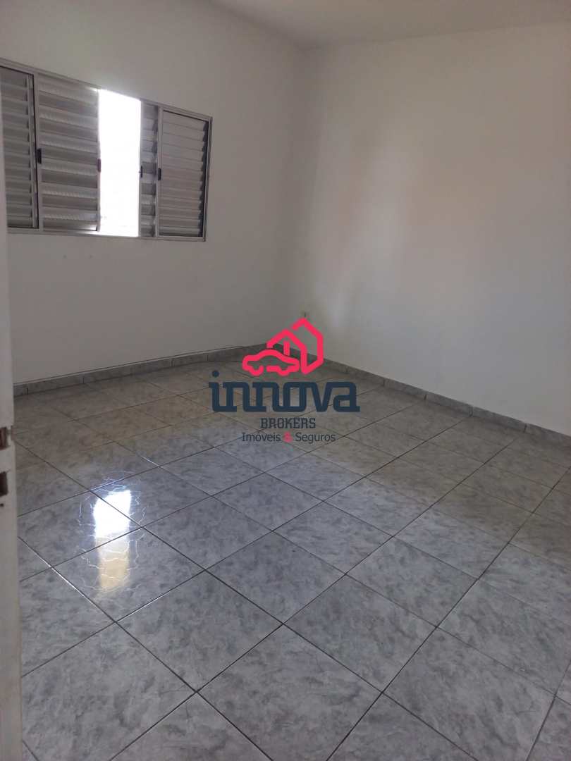 Casa para alugar com 1 quarto, 58m² - Foto 12