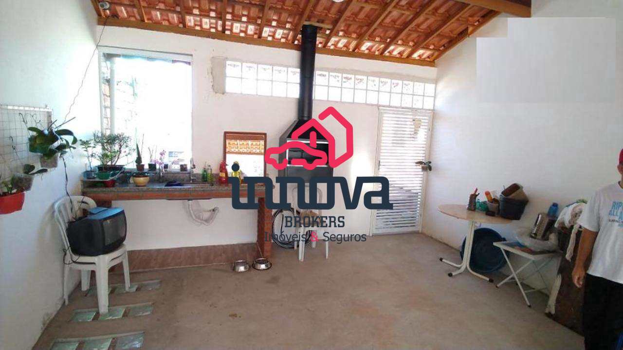 Casa à venda com 2 quartos, 125m² - Foto 15