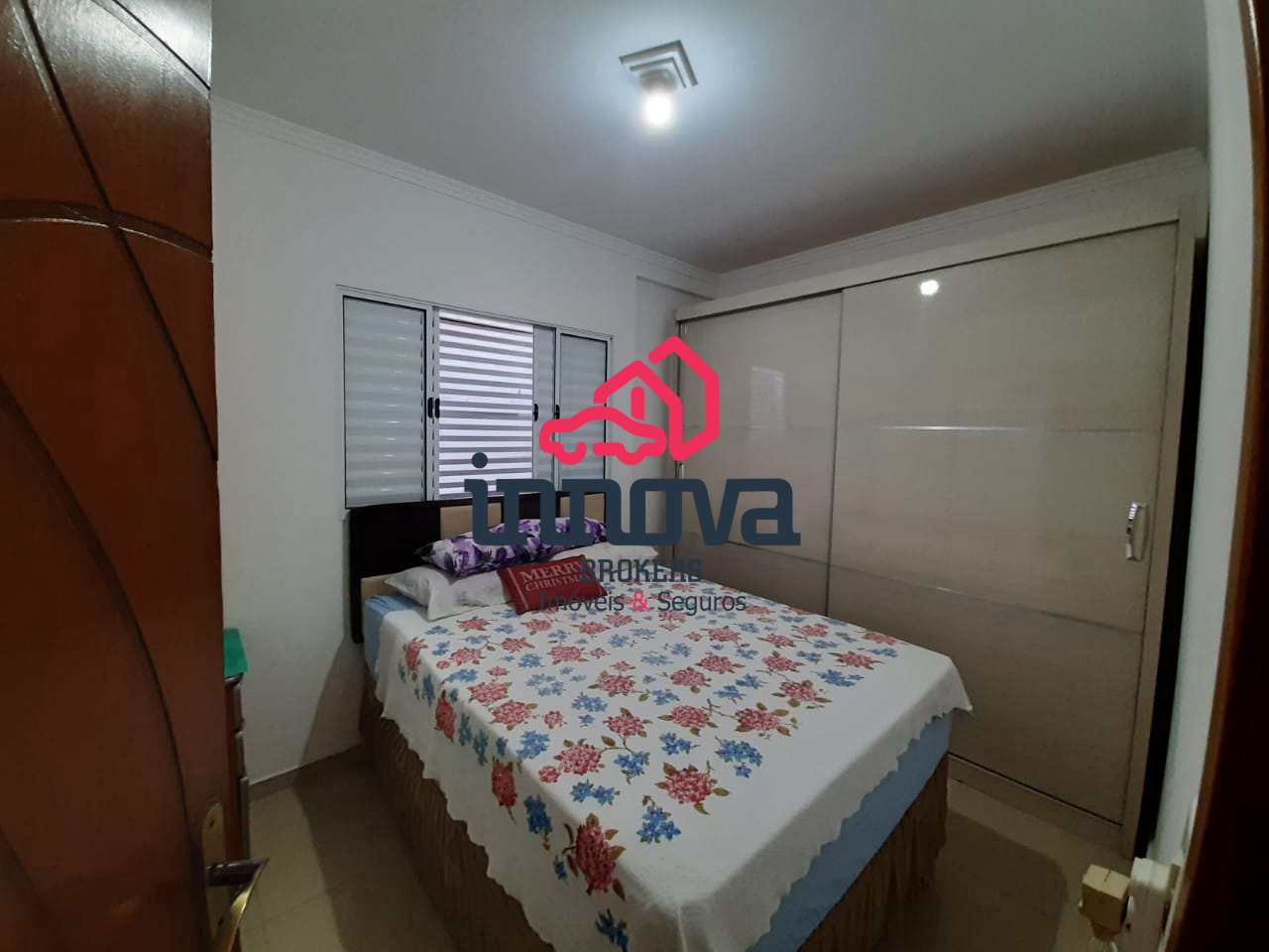 Casa à venda com 2 quartos, 125m² - Foto 14