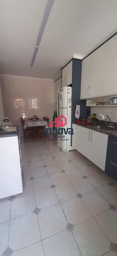 Sobrado à venda com 3 quartos, 97m² - Foto 3