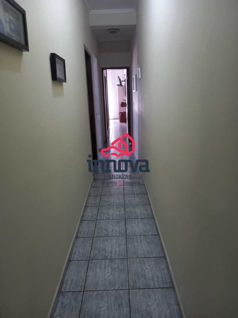 Casa à venda com 3 quartos, 191m² - Foto 6