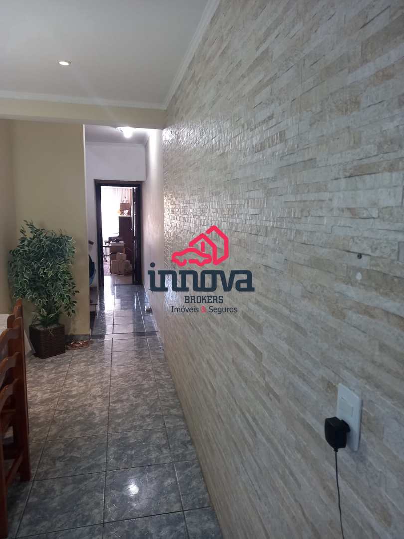 Casa à venda com 3 quartos, 191m² - Foto 15