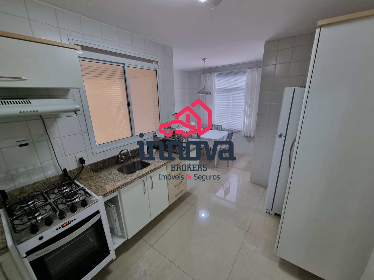 Sobrado à venda com 4 quartos, 156m² - Foto 11