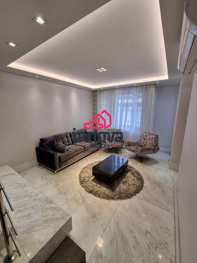 Sobrado à venda com 3 quartos, 163m² - Foto 1