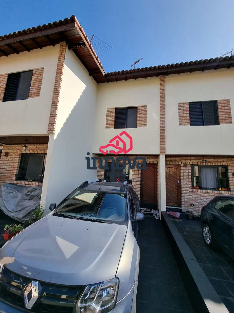 Casa de Condomínio à venda com 2 quartos, 115m² - Foto 1