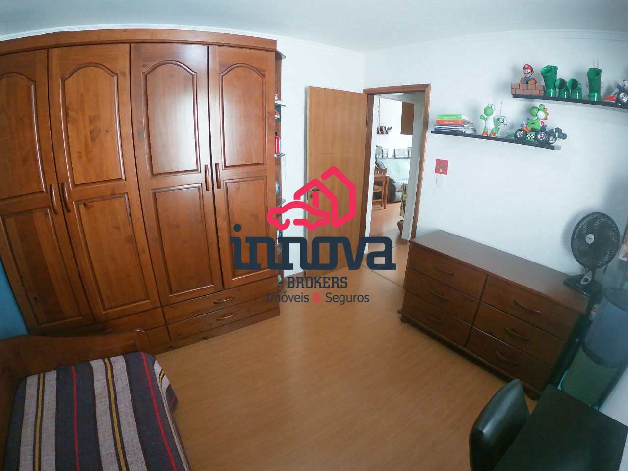 Apartamento à venda com 2 quartos, 64m² - Foto 11