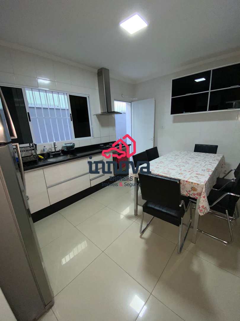 Sobrado à venda com 3 quartos, 120m² - Foto 18