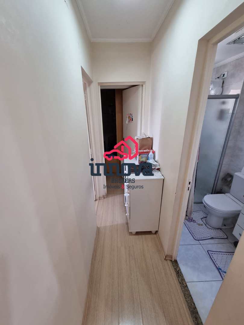 Apartamento à venda com 2 quartos, 64m² - Foto 6