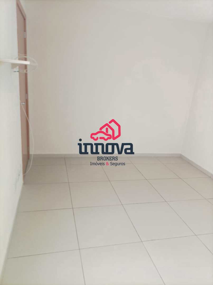 Apartamento à venda com 2 quartos, 41m² - Foto 4