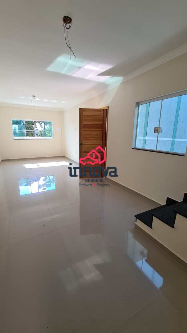 Sobrado à venda com 3 quartos, 99m² - Foto 2