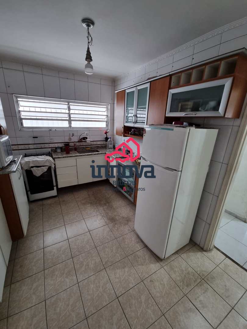 Sobrado à venda com 3 quartos, 120m² - Foto 3