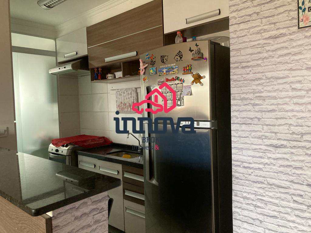 Apartamento à venda com 2 quartos, 44m² - Foto 4