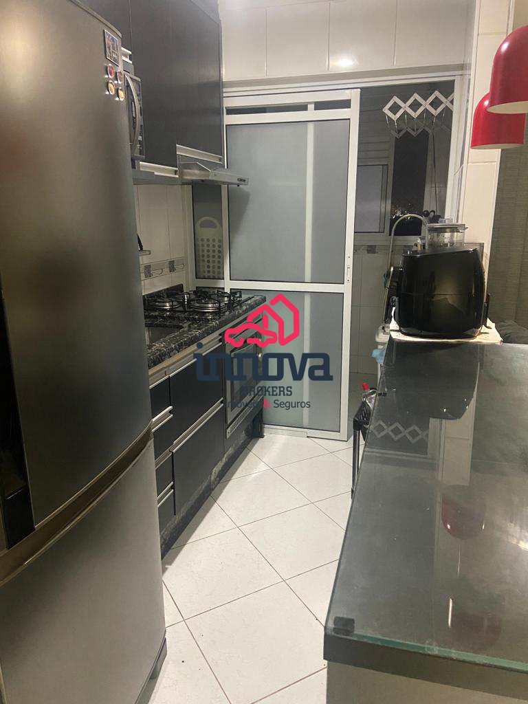 Apartamento à venda com 2 quartos, 48m² - Foto 11