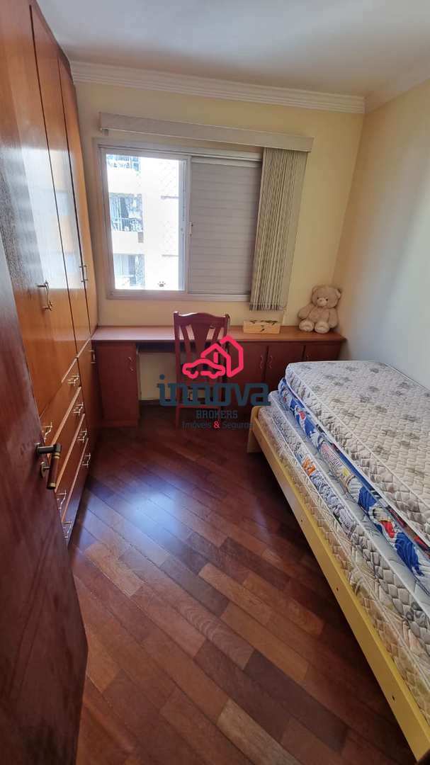 Apartamento à venda com 3 quartos, 75m² - Foto 11