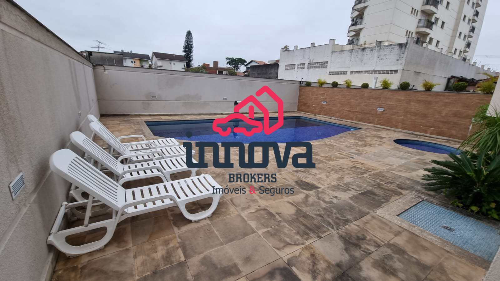 Apartamento à venda com 3 quartos, 77m² - Foto 17