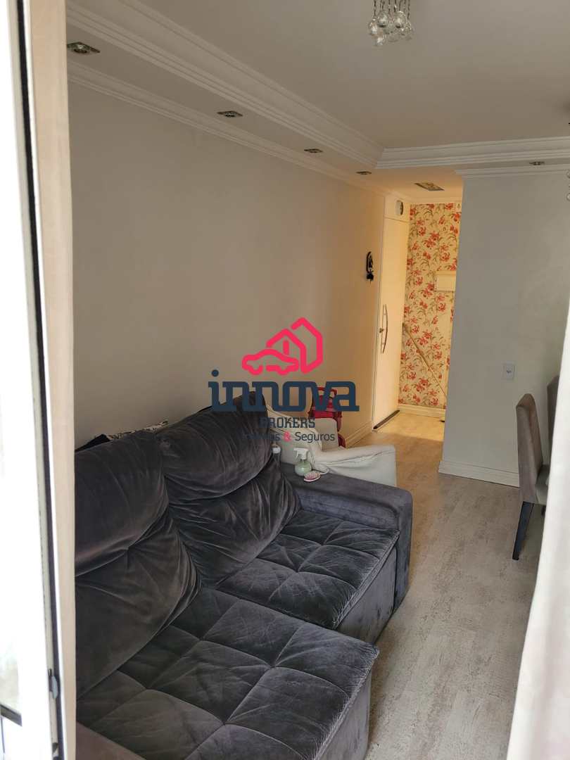 Apartamento à venda com 3 quartos, 61m² - Foto 2