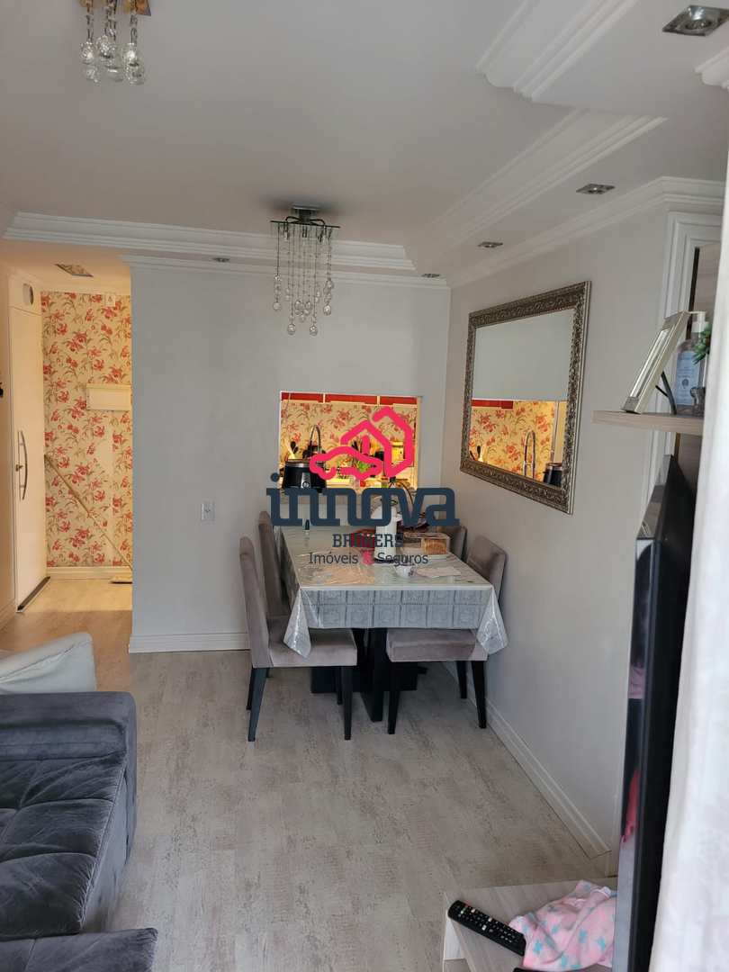 Apartamento à venda com 3 quartos, 61m² - Foto 3