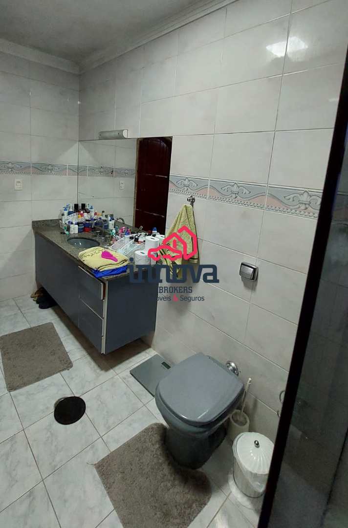 Casa à venda com 3 quartos, 218m² - Foto 44