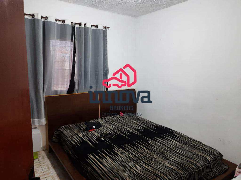 Sobrado à venda com 2 quartos, 360m² - Foto 4