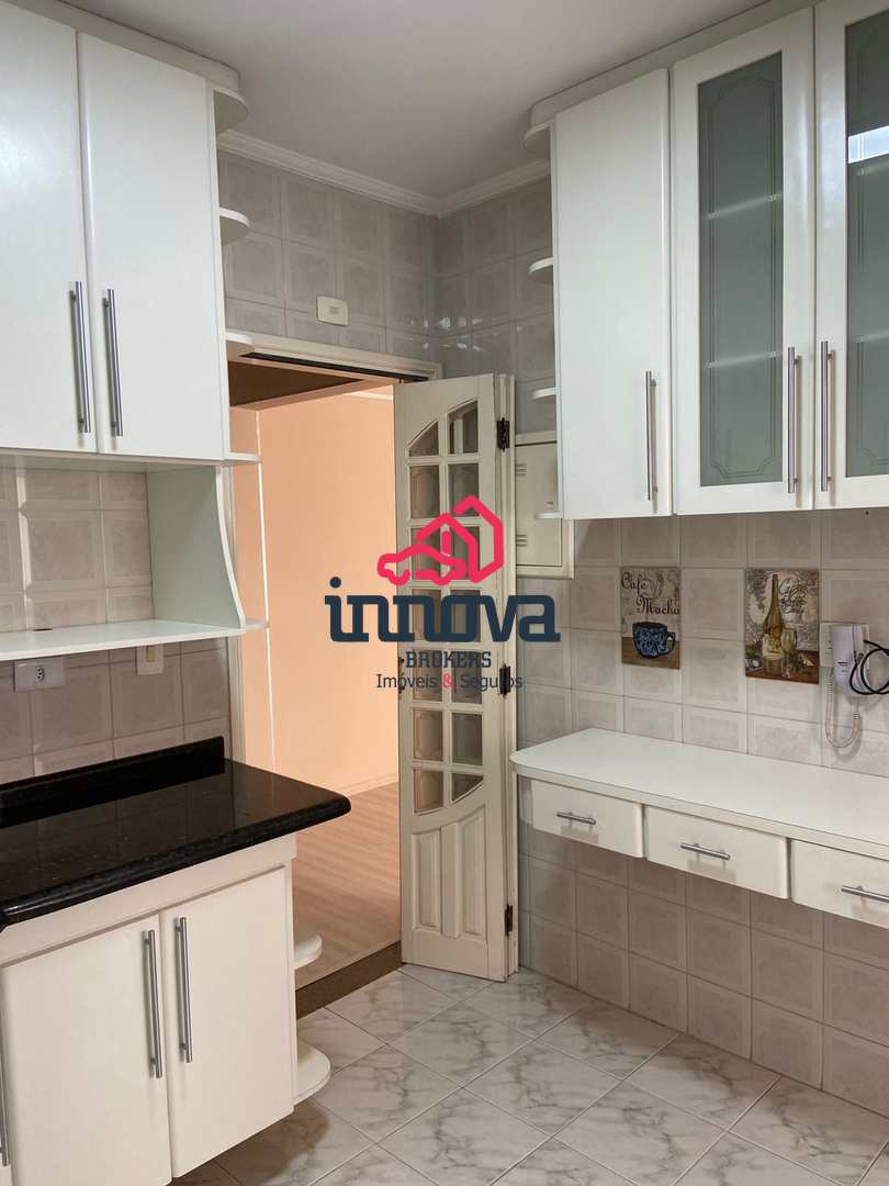 Apartamento à venda com 2 quartos, 70m² - Foto 26