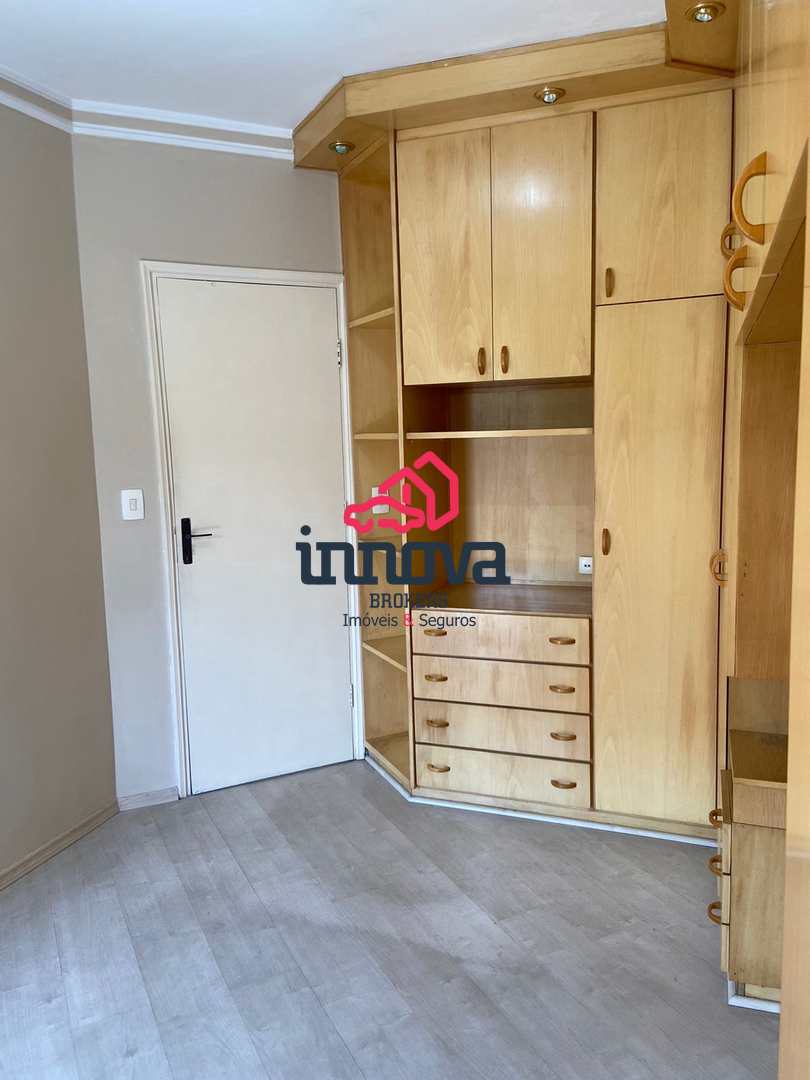 Apartamento à venda com 2 quartos, 70m² - Foto 27