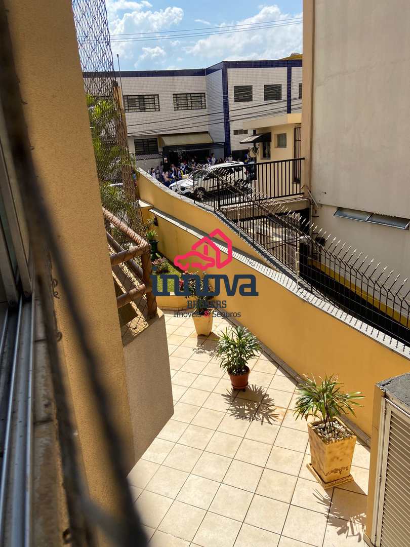 Apartamento à venda com 2 quartos, 70m² - Foto 28