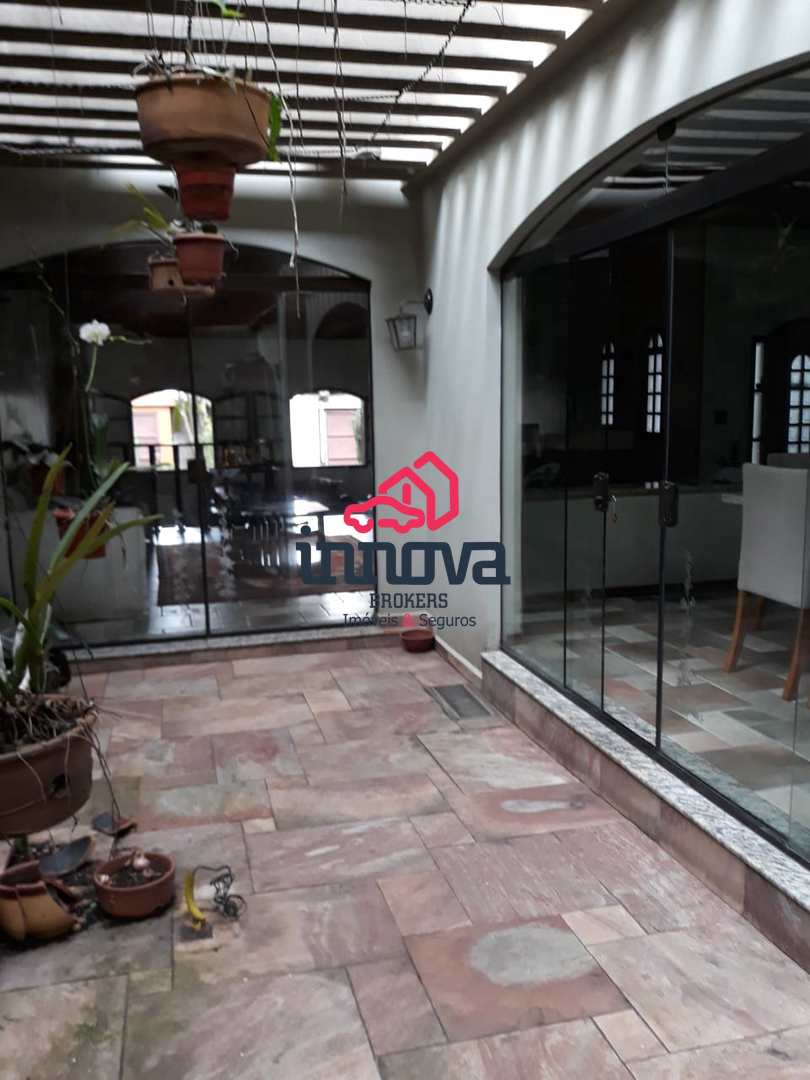 Sobrado à venda e aluguel com 4 quartos, 265m² - Foto 9