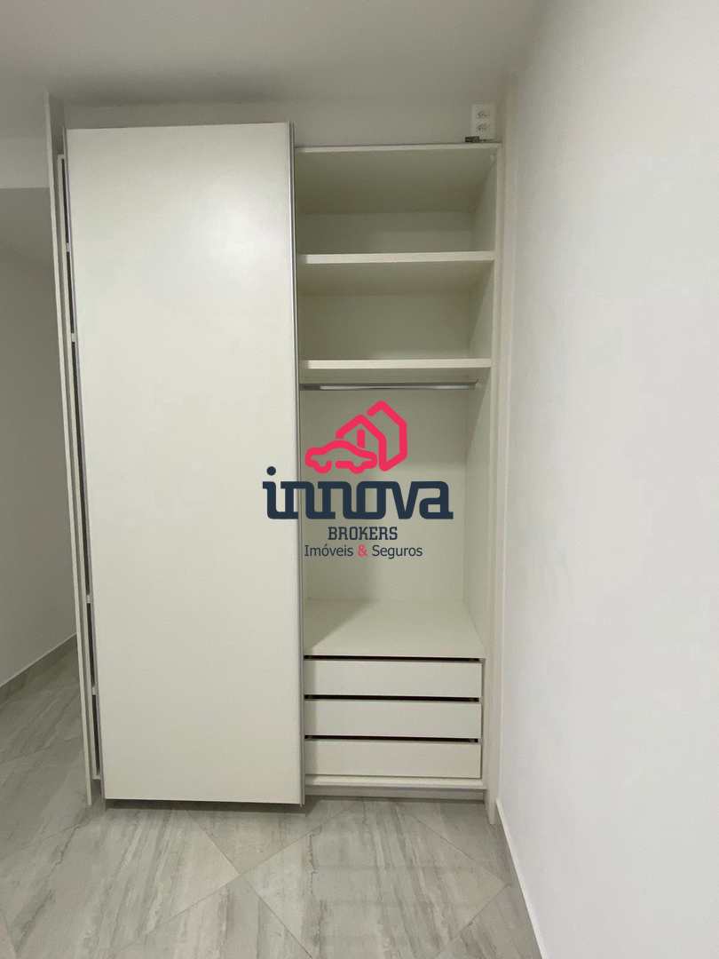 Apartamento à venda com 2 quartos, 67m² - Foto 12