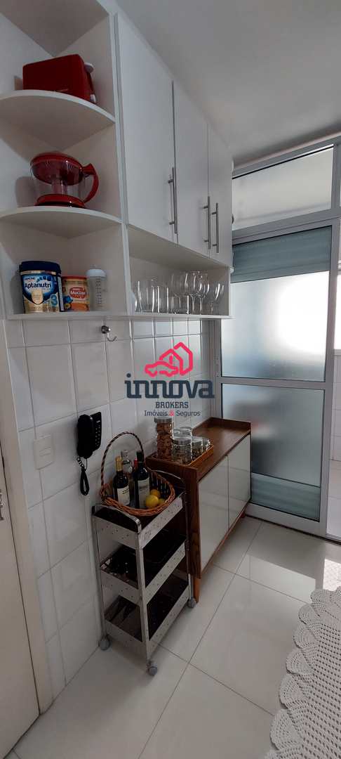 Apartamento à venda com 2 quartos, 61m² - Foto 7