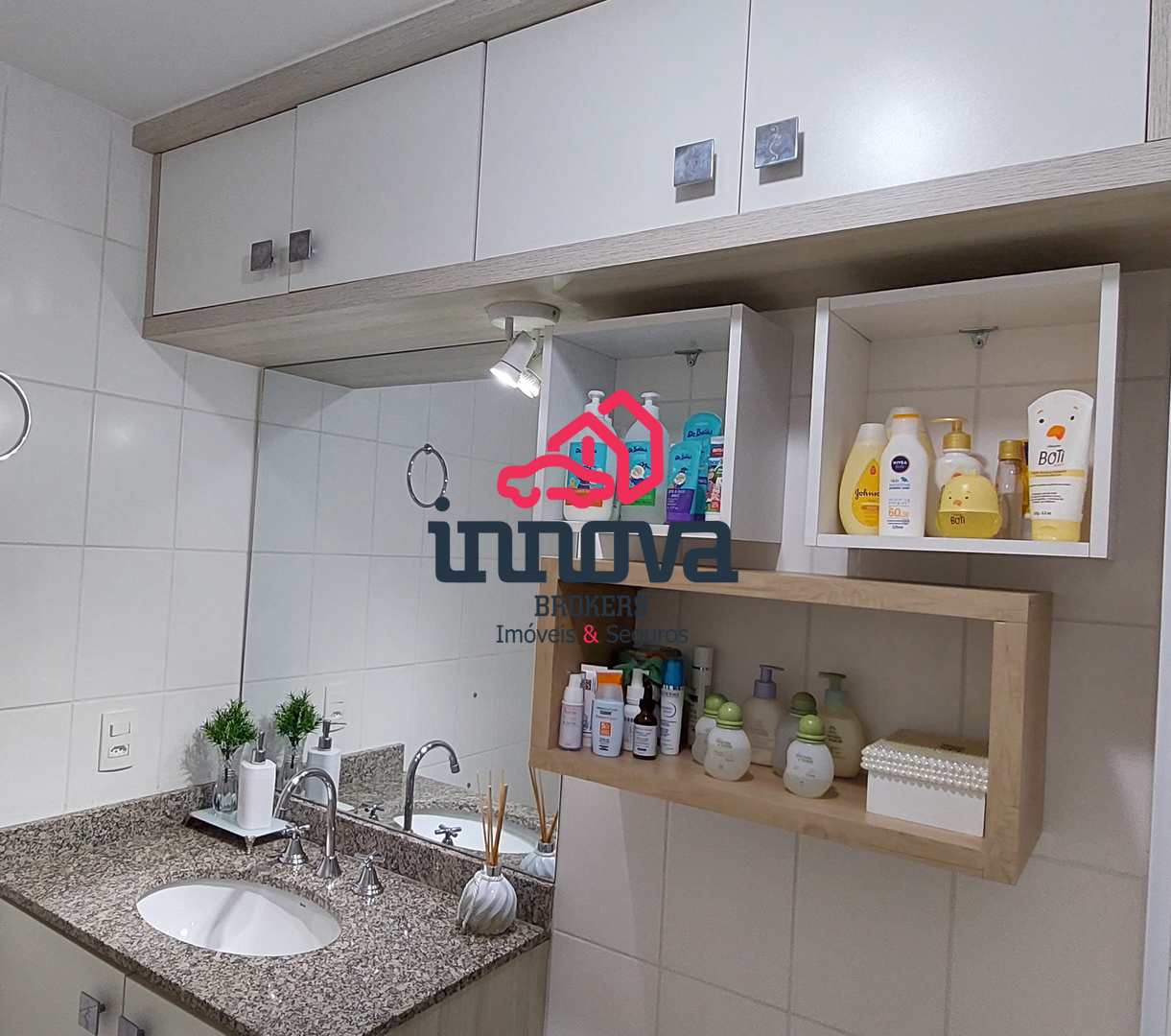 Apartamento à venda com 2 quartos, 61m² - Foto 12