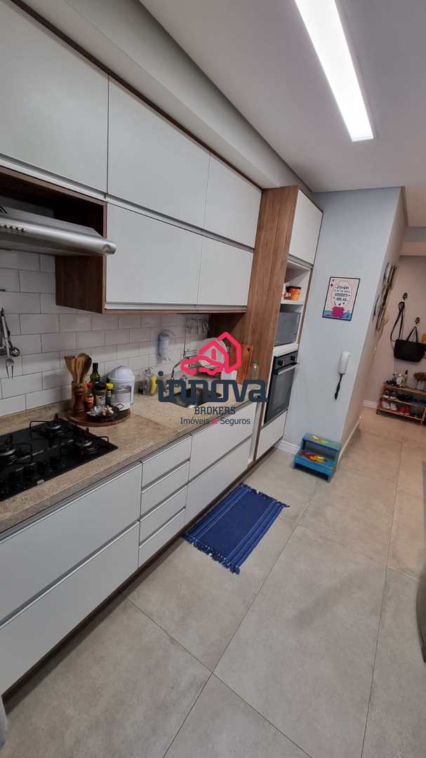 Apartamento à venda com 3 quartos, 116m² - Foto 19