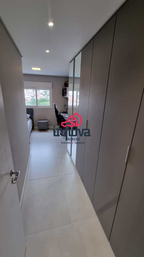 Apartamento à venda com 3 quartos, 163m² - Foto 11