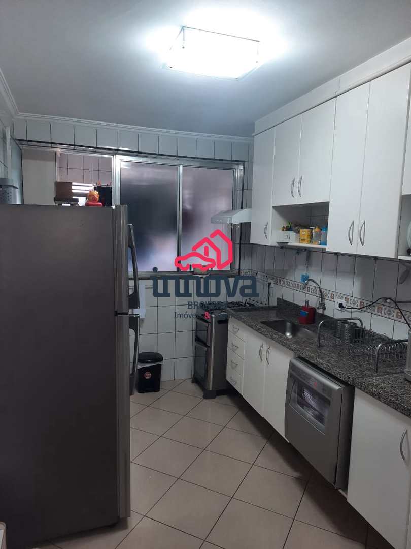 Apartamento à venda com 2 quartos, 74m² - Foto 6