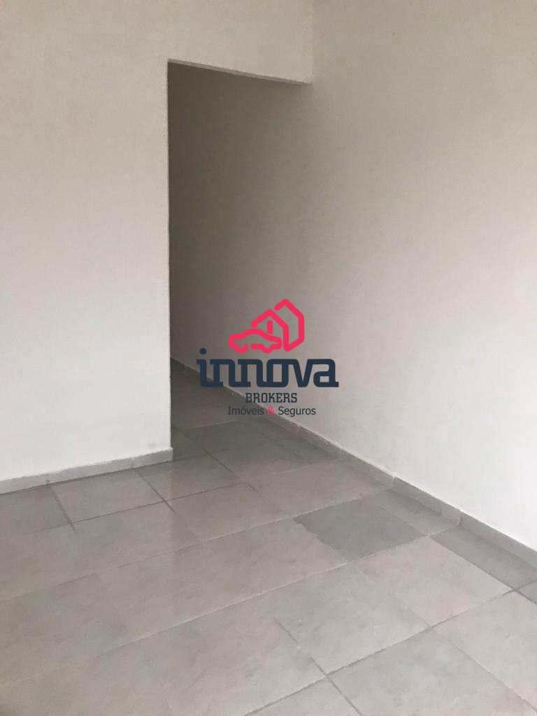 Casa à venda com 2 quartos, 105m² - Foto 1