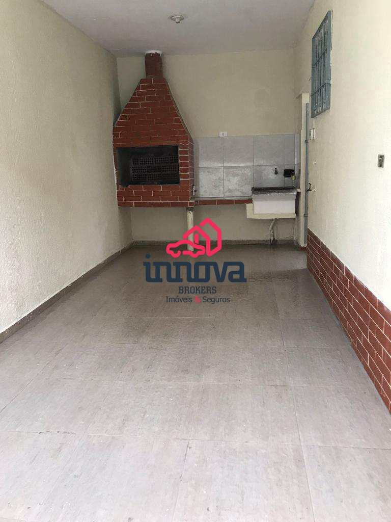 Casa à venda com 2 quartos, 105m² - Foto 11