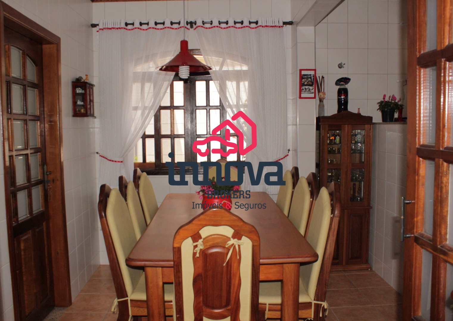 Sobrado à venda com 2 quartos, 223m² - Foto 2