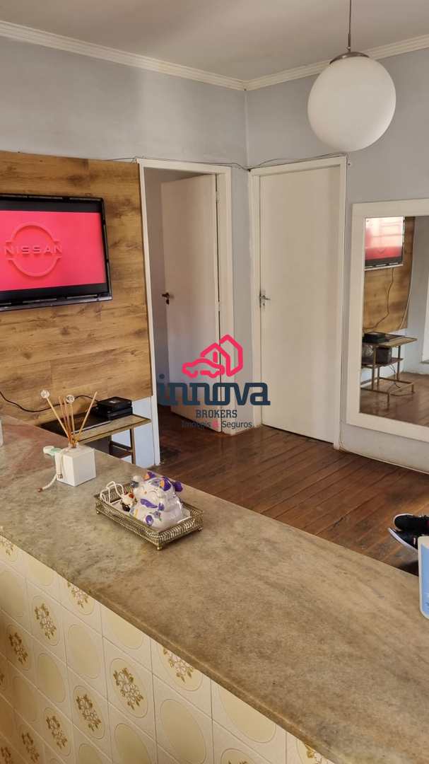 Casa à venda com 2 quartos, 374m² - Foto 1