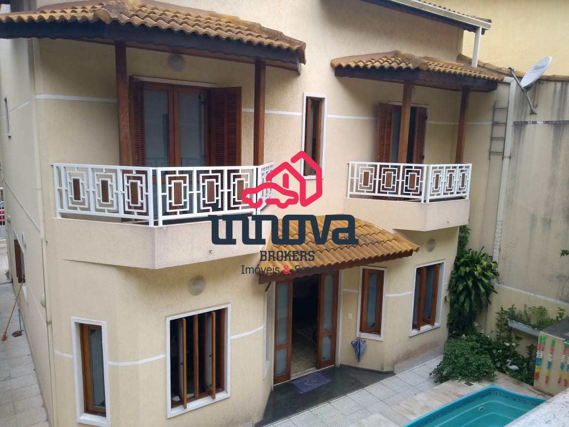 Sobrado à venda com 3 quartos, 250m² - Foto 13