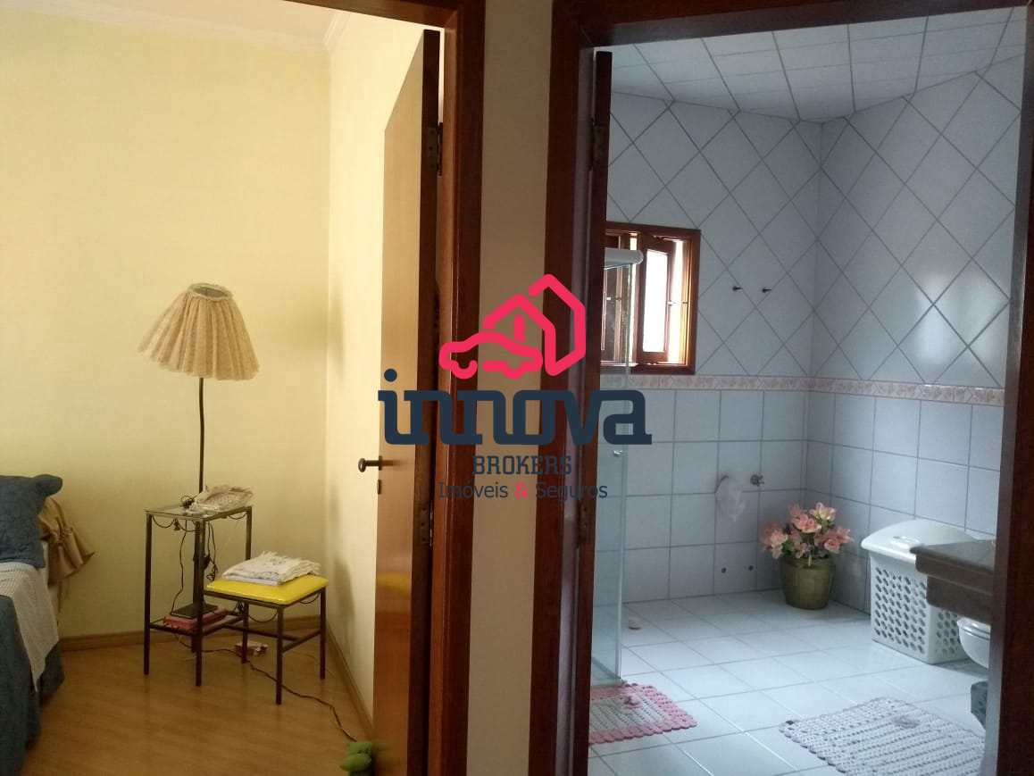 Sobrado à venda com 3 quartos, 250m² - Foto 11