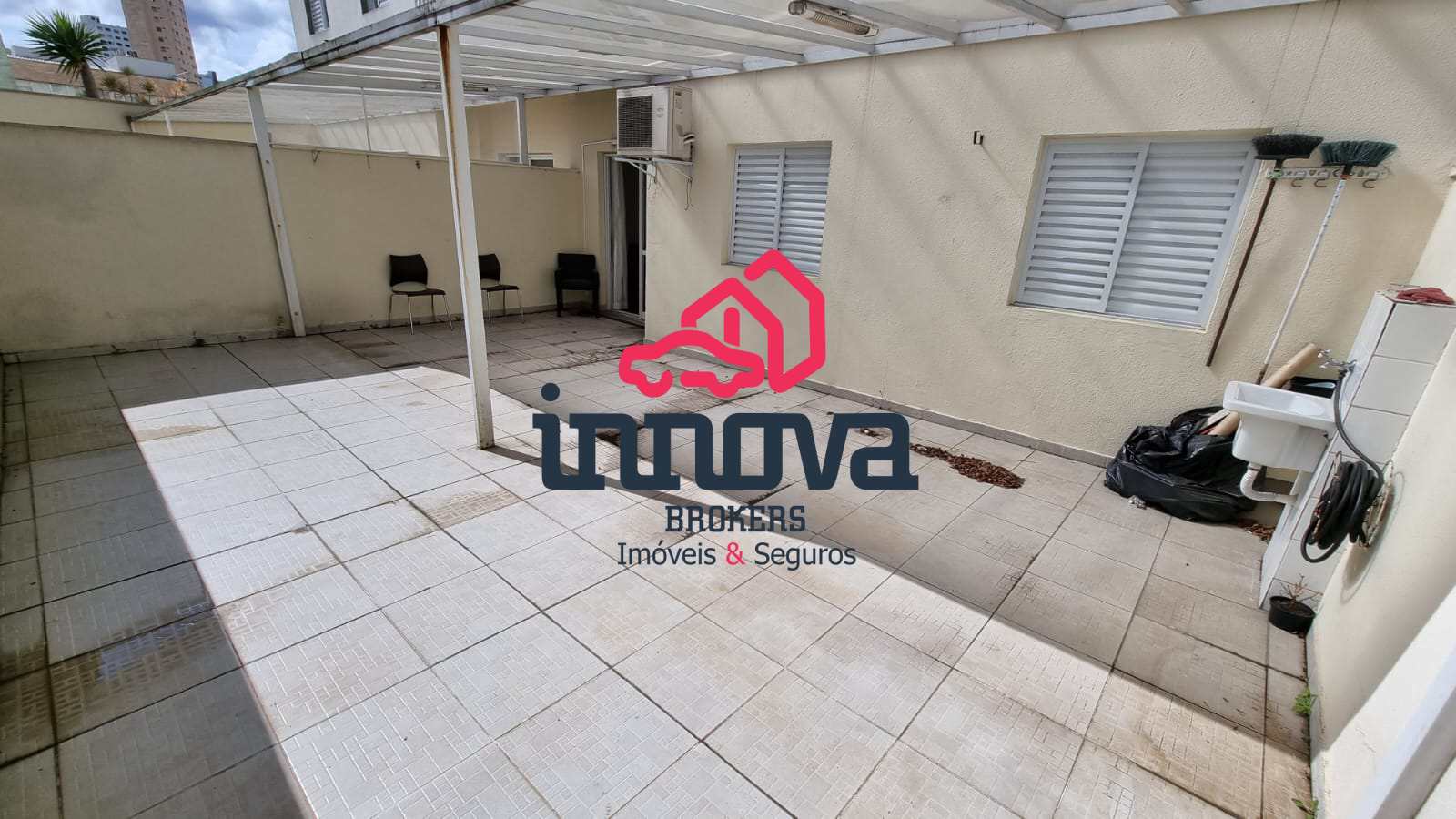 Apartamento para alugar com 2 quartos, 111m² - Foto 18