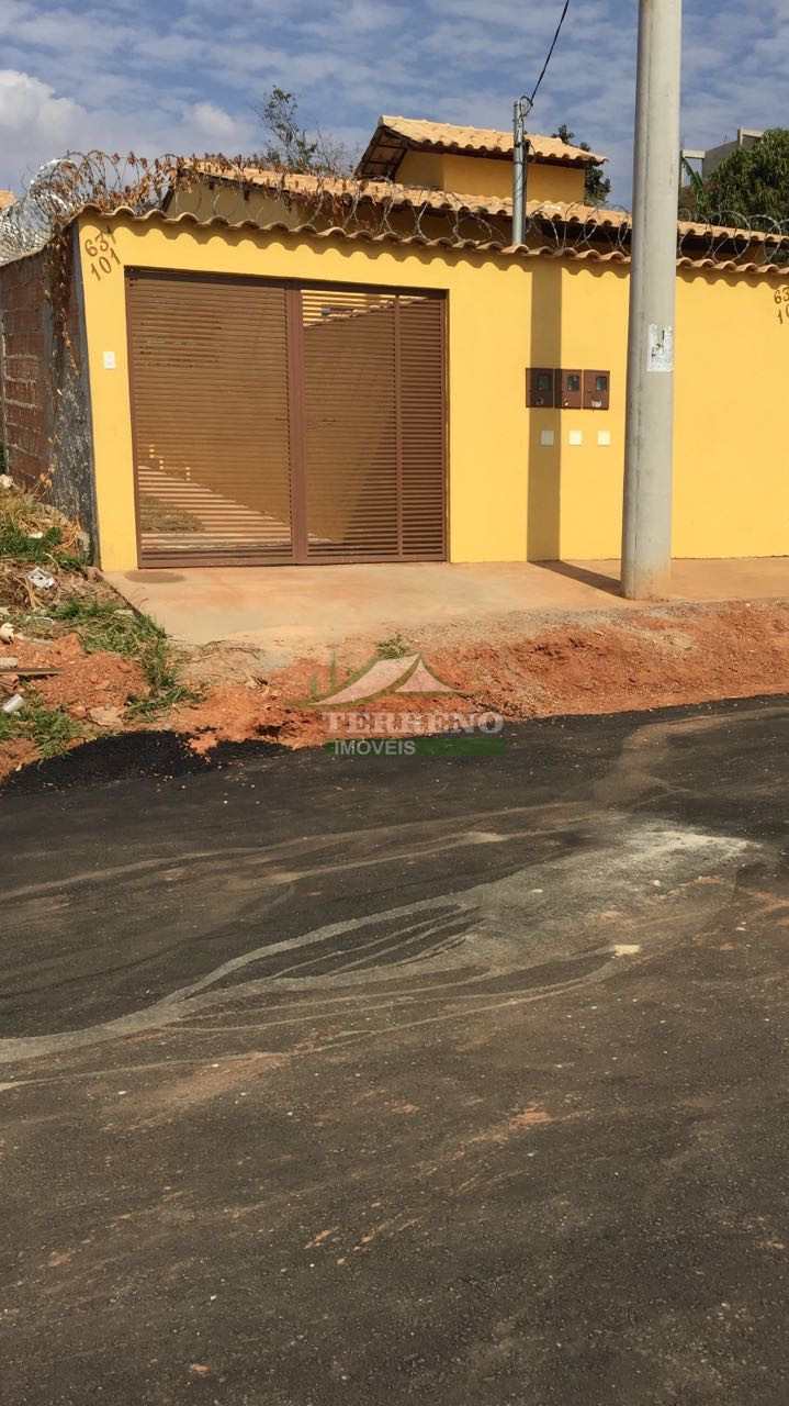 Casa com 2 dorms, Planalto, Mateus Leme - R$ 115 mil, Cod: 93