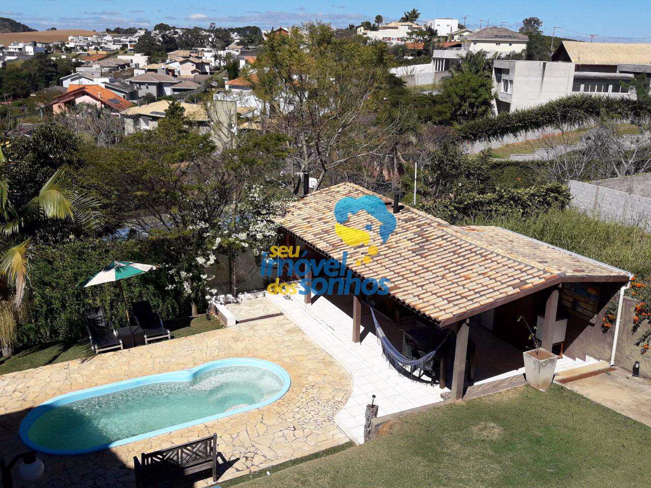Casa com 3 dorms, Lagos de Santa Helena, Bragança Paulista - R$ 900 mil, Cod: 87