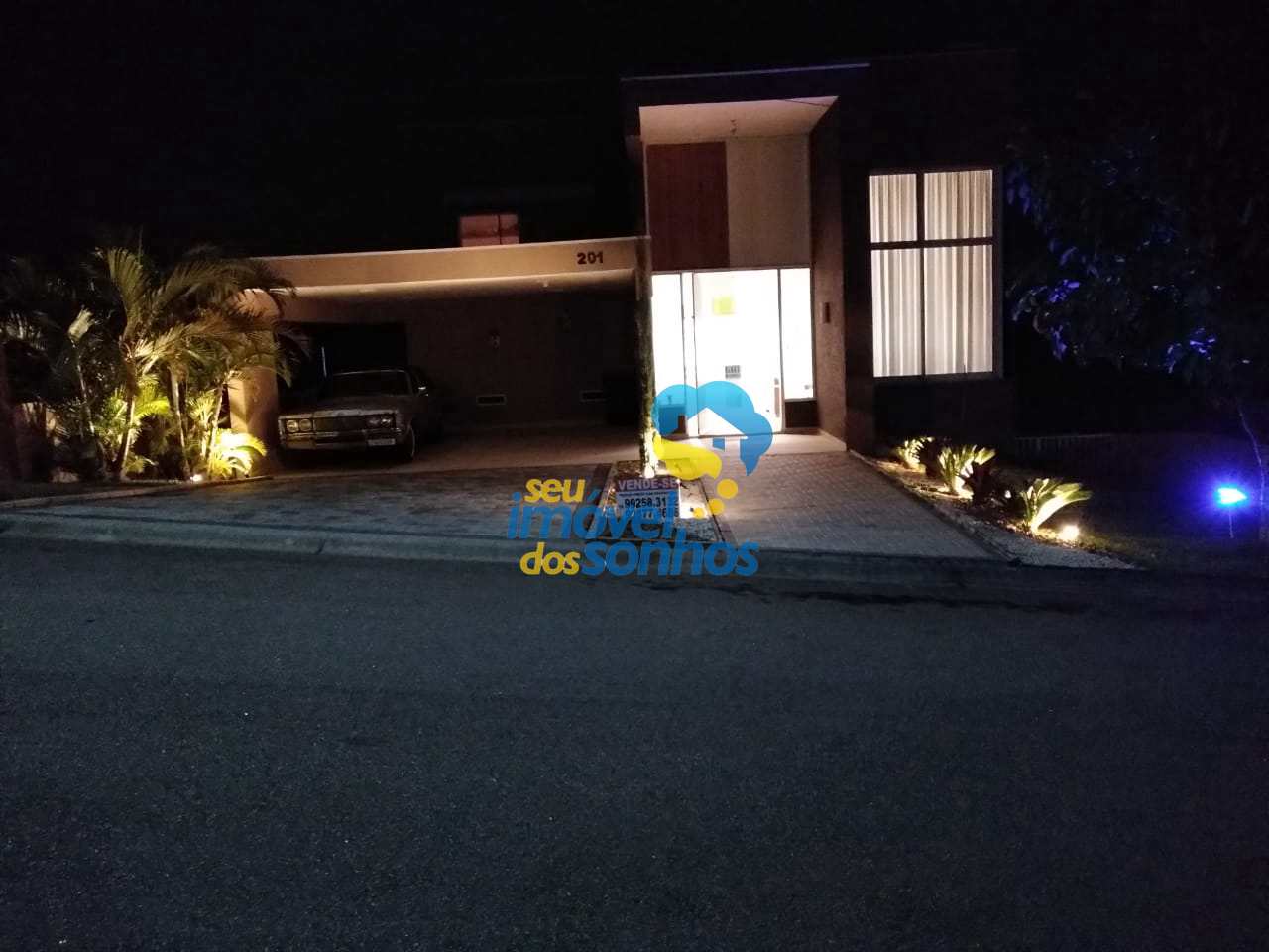 Casa de Condomínio com 3 dorms, Condomínio Terras de Santa Cruz, Bragança Paulista - R$ 1.25 mi, Cod: 127