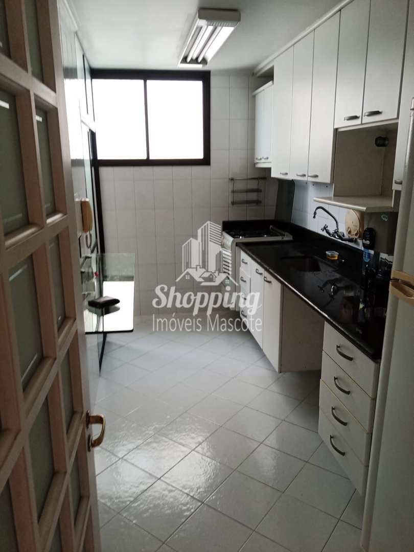 Apartamento à venda com 2 quartos, 67m² - Foto 5