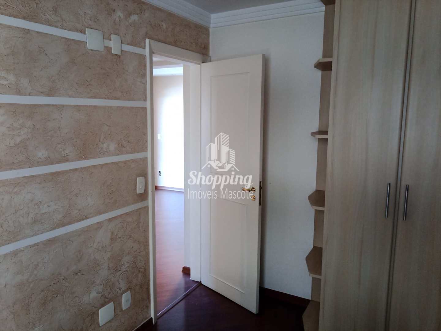 Apartamento à venda com 2 quartos, 67m² - Foto 6