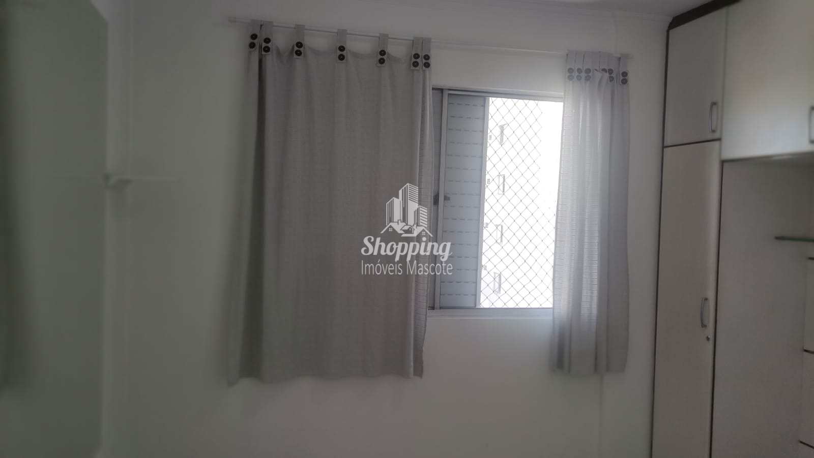 Apartamento à venda com 2 quartos, 55m² - Foto 11