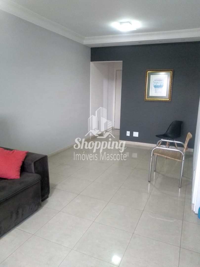 Apartamento à venda com 2 quartos, 66m² - Foto 2