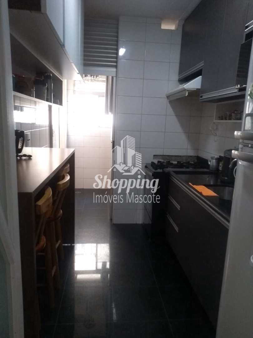 Apartamento à venda com 2 quartos, 66m² - Foto 12